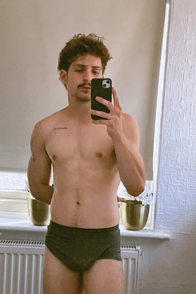 Mateo (24 años) — Madrid, España - 4