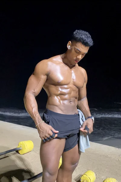 Roger (30 años) — Capital Federal, Argentina - 23