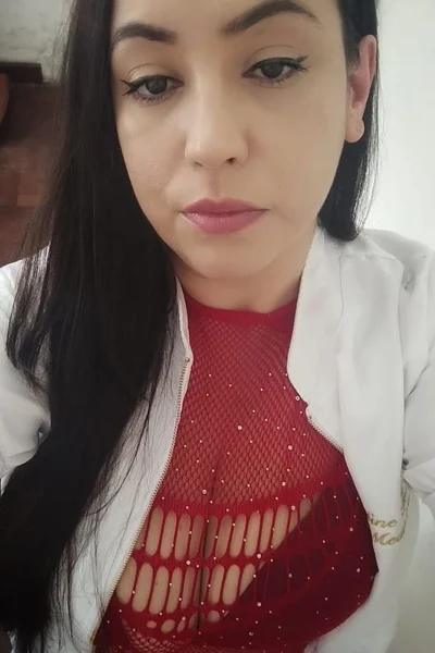 Isabela (31 anos) — Mar del Plata, Argentina - 4