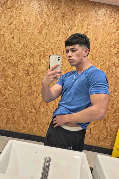 Roko (21 años) — Chacarita, Argentina - 2