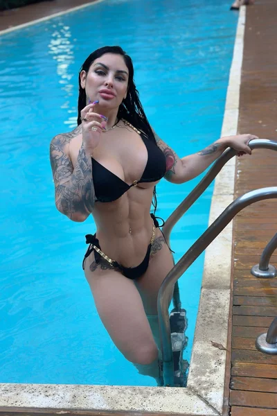 Pamela (27 years) — Puerto Madero, Argentina - 15