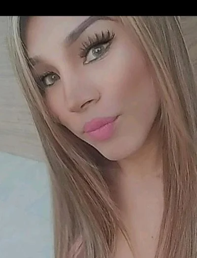 Astrid Molina (25 años) — Palermo, Argentina - 22