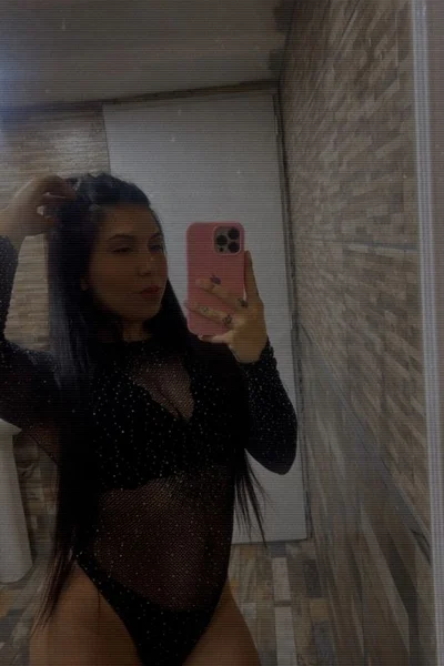 Tamy (25 años) — Añelo, Argentina - 3