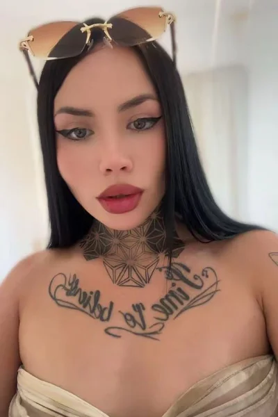 Danita (23 years) — Mar del Plata