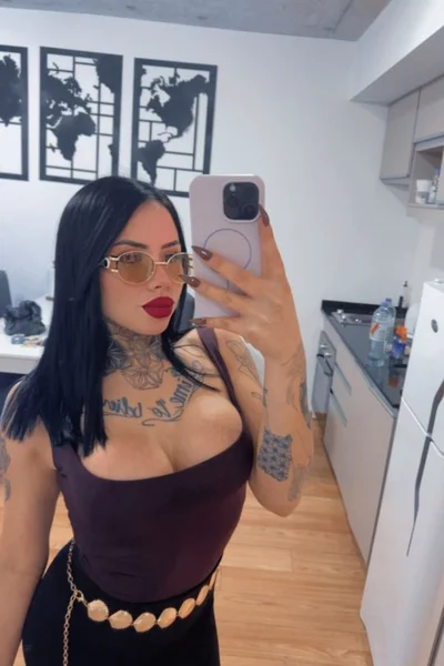 Danita (23 años) — Mar del Plata, Argentina - 1