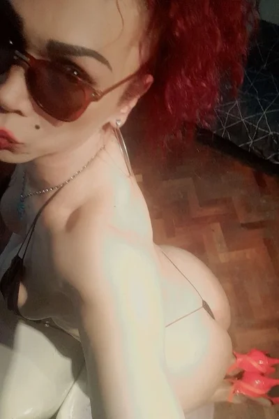 Iman (32 years) — Balvanera, Argentina - 21
