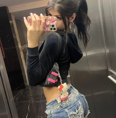 Luli Bebita (20 años) — Colegiales, Argentina - 31
