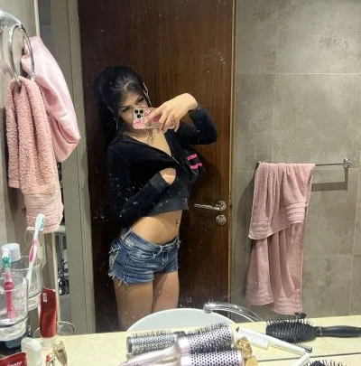 Luli Bebita (20 años) — Colegiales, Argentina - 29