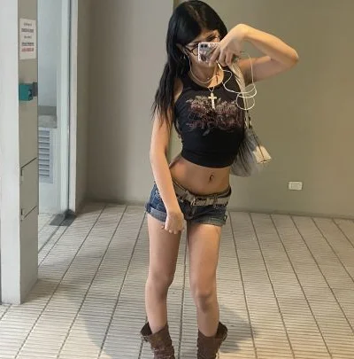 Luli Bebita (20 años) — Colegiales, Argentina - 61