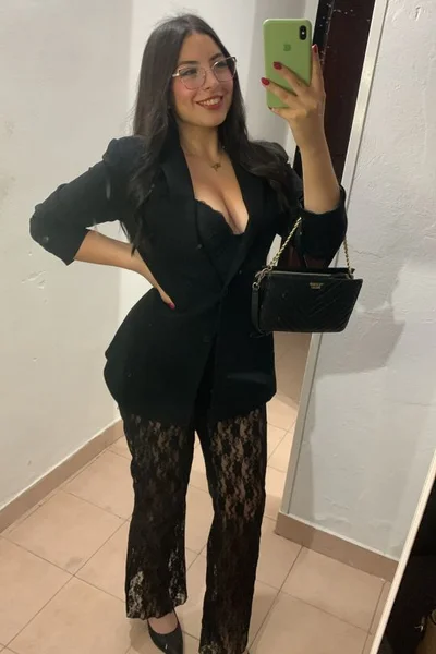 Mia Visconti (22 years) — Palermo, Argentina - 5