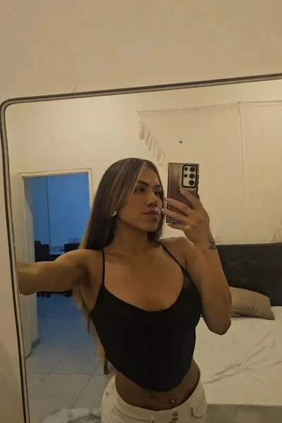 Milet M (26 years) — Vicente López, Argentina - 3