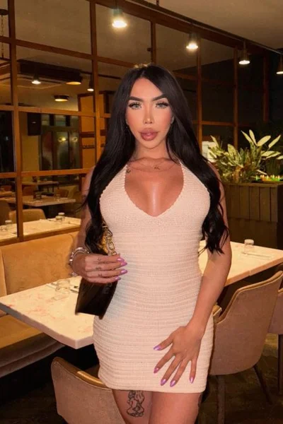 Catabella (28 años) — Palermo, Argentina - 56