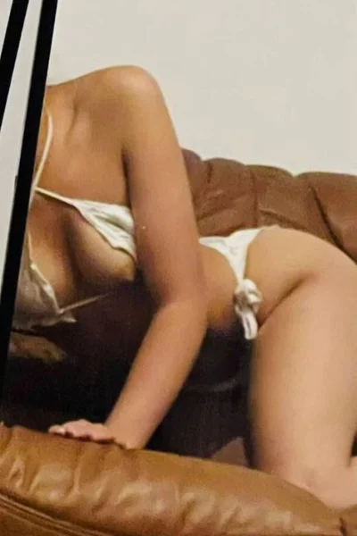 Emily (22 years) — Ñuñoa, Chile - 2