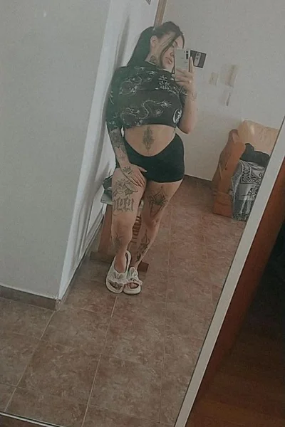 Nicole (25 años) — Avellaneda, Argentina - 62