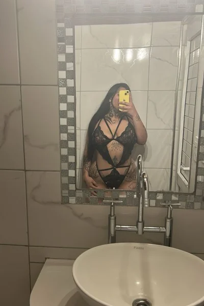 Nicole (25 años) — Avellaneda, Argentina - 25