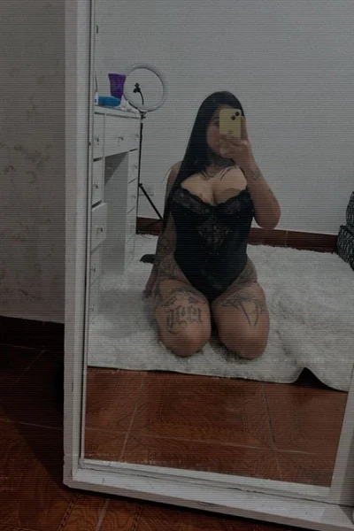 Nicole (25 años) — Avellaneda, Argentina - 24