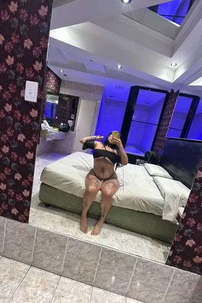 Nicole (25 años) — Avellaneda, Argentina - 7