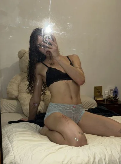 Lola (22 años) — Recoleta, Argentina - 27