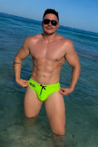 Leo (30 anos) — Madrid