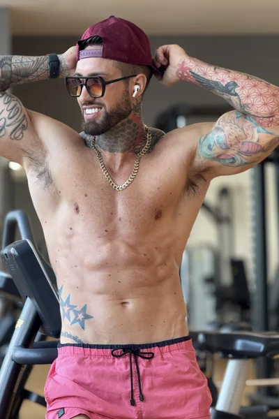 Víctor (30 years) — Ciudad de México, México - 3