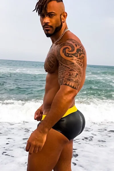 Robert (39 anos) — Madrid, España - 20