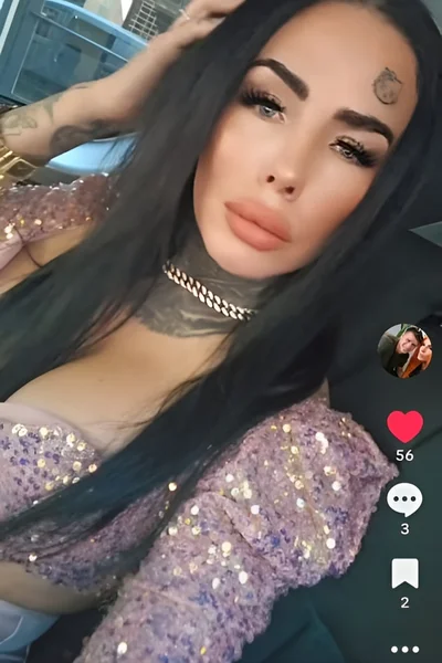 Candy Fuego (28 años) — CABA / Flores