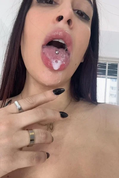 Giuli (24 años) — Almagro, Argentina - 27