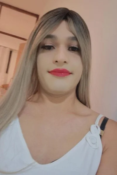 Sofia Amelini (27 anos) — Rosario, Argentina - 18
