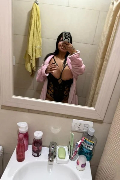 Sofy (28 years) — Ezeiza, Argentina - 120