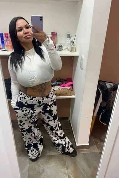 Sofy (28 years) — Ezeiza, Argentina - 95