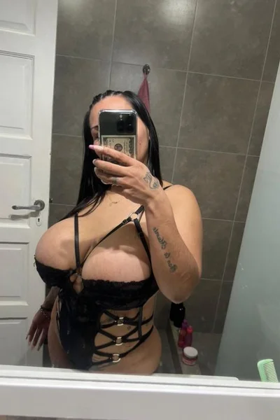 Sofy (28 years) — Ezeiza, Argentina - 117