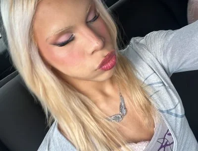 Vicky (18 anos) — Lanús, Argentina - 1