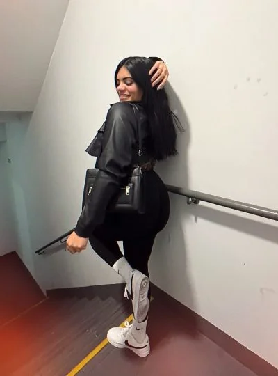 Ivonny (26 anos) — Mataderos, Argentina - 12