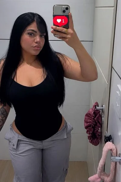 Ivonny (26 años) — Mataderos, Argentina - 5
