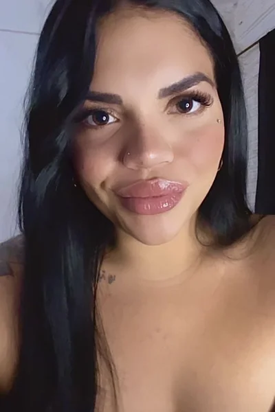 Ivonny (26 anos) — Mataderos, Argentina - 25