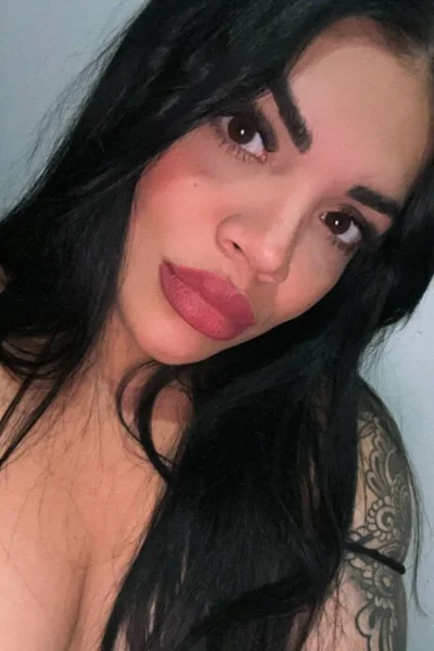 Ivonny (26 anos) — Mataderos, Argentina - 21