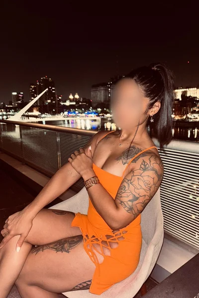 Nina (30 años) — San Isidro, Argentina - 6