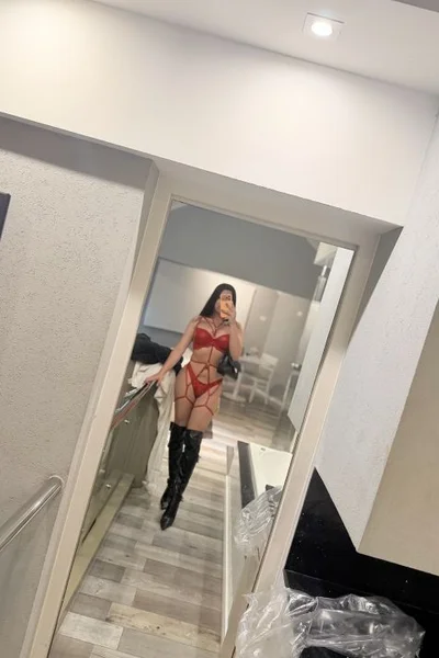 Agostina Reales (22 años) — Palermo, Argentina - 2