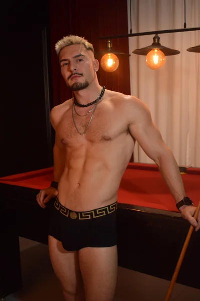 Aaron (30 años) — Porto Alegre, Brasil - 1