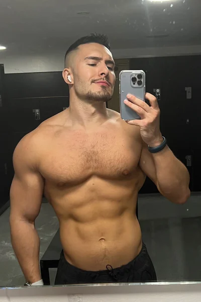 Aaron (30 años) — Porto Alegre, Brasil - 18