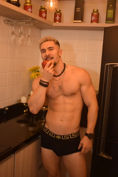 Aaron (30 años) — Porto Alegre, Brasil - 9