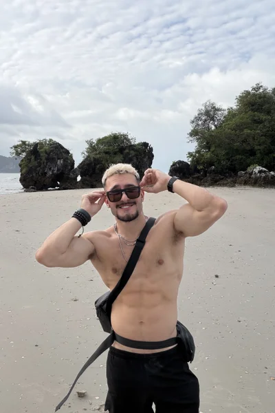 Aaron (30 años) — Porto Alegre, Brasil - 4