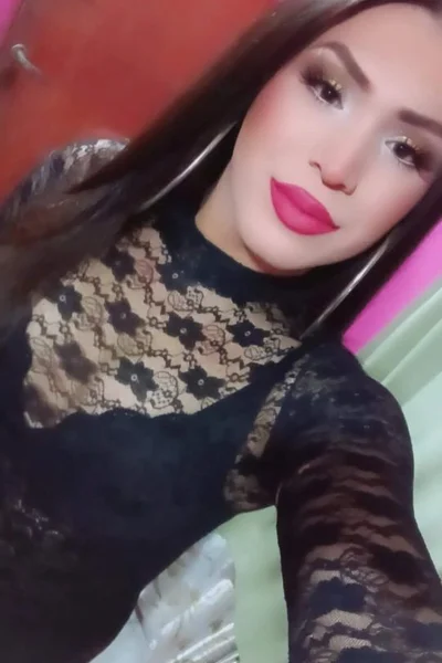Brenda (25 años) — Microcentro, Argentina - 79