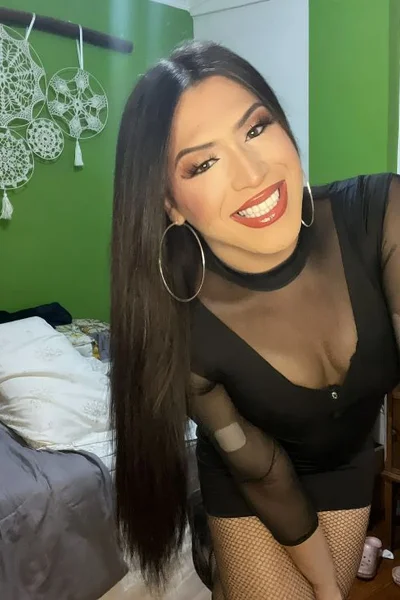 Brenda (25 años) — Microcentro, Argentina - 14