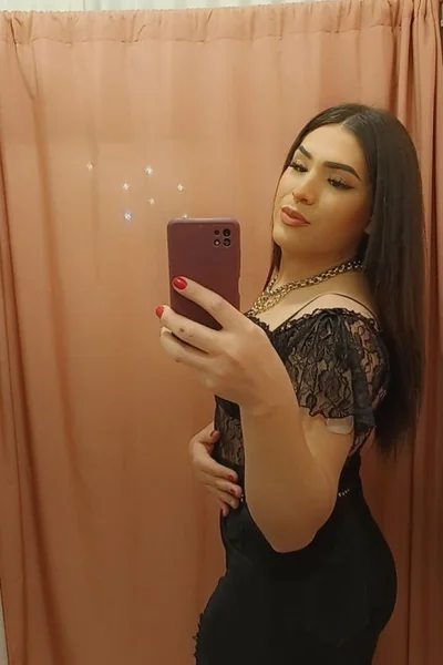 Brenda (25 años) — Microcentro, Argentina - 69