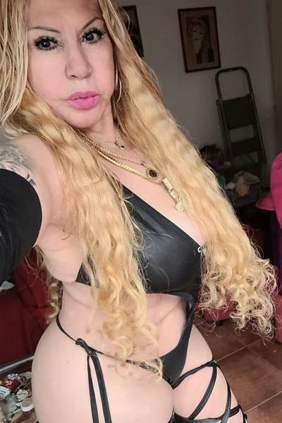Damila (58 anos) — Tribunales, Argentina - 76