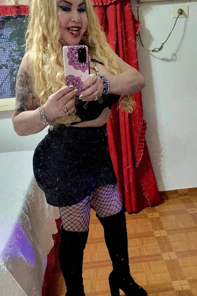 Damila (58 anos) — Tribunales, Argentina - 4