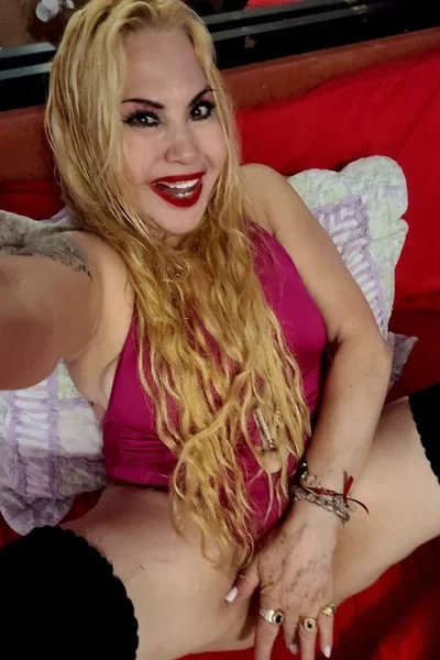 Damila (58 anos) — Tribunales, Argentina - 27