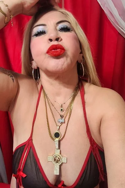 Damila (58 anos) — Tribunales, Argentina - 77