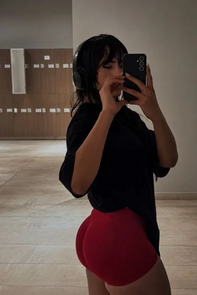 Leidy Andrades (27 años) — Saavedra, Argentina - 19